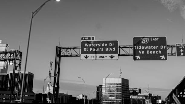 istock City vibe 1297975070