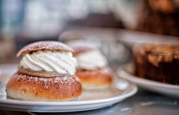 istock Tasty wheat bun with creamy almond paste 1298016358