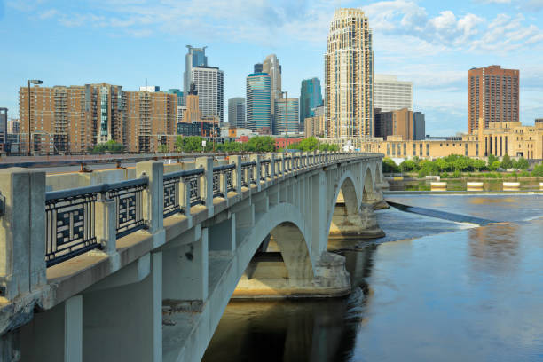 istock Central Avenue Bridge + Minneapolis Skyline 1298039862
