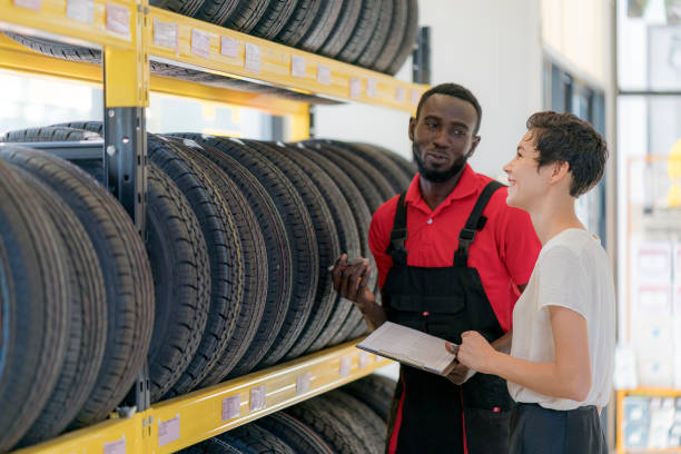 istock A mechanic talking to female customer 1298062664