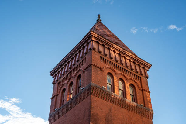 istock City Market Building 1298110768