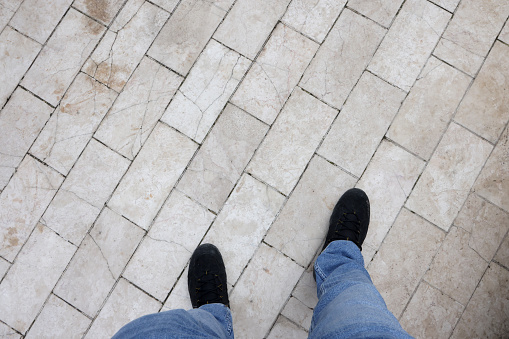 Walking feet