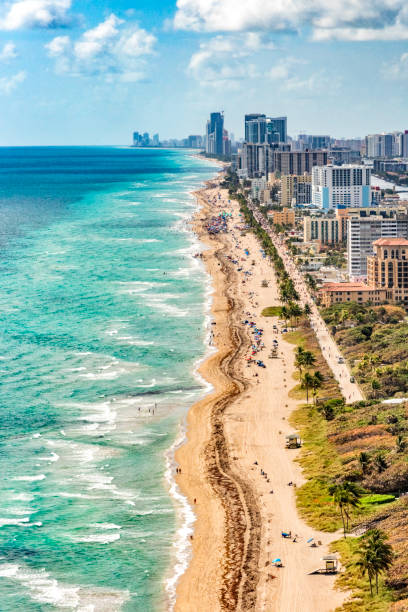 Coastal South Florida Aerial The coastline along South Florida near the Fort Lauderdale area facing south toward the city of Miami shot from an altitude of about 800 feet. florida beach above stock pictures, royalty-free photos & images