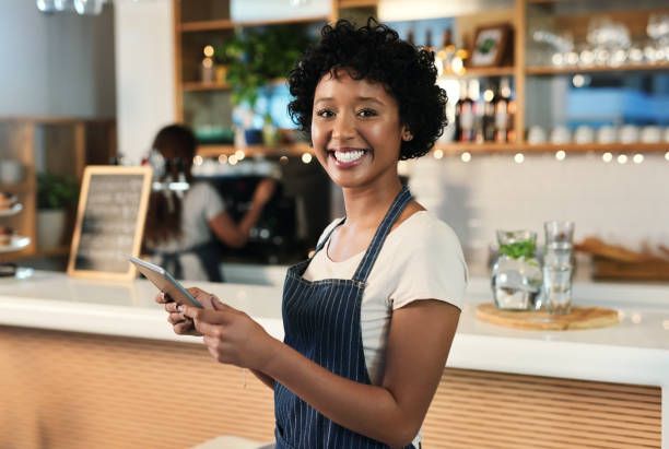 istock Driving growth and profit with the use of mobile tools 1298224662