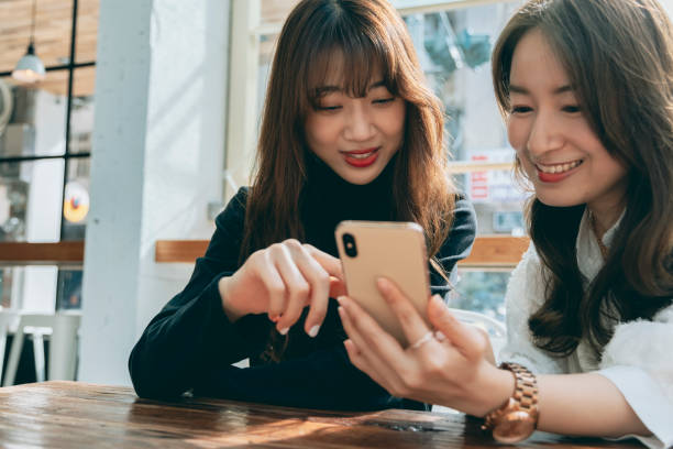Chatting with female friends