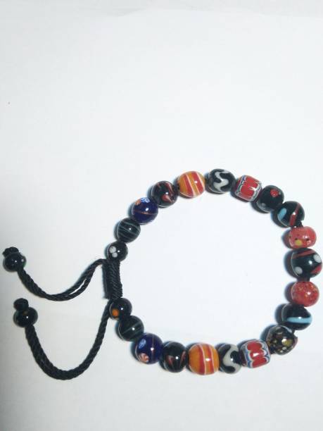 istock Bracelet fashion 1298248992