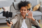 afroamerikanische-jungen-aufnehmen-video
