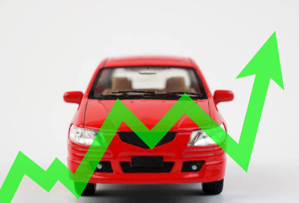 Car sale price is moving up . The concept of the growth of the car market, insurance, price growth, repair costs Car sale price is moving up . The concept of the growth of the car market, insurance, price growth, repair costs cash for cars stock pictures, royalty-free photos & images