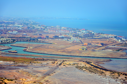 Djibouti: Djibouti city seen from the air, view of the east coast along Route de la Siesta, Haramouss area in the foreground, Gulf of Tadjoura, Gulf of Aden / Gulf of Berbera, entrance to the Red Sea - Djibouti