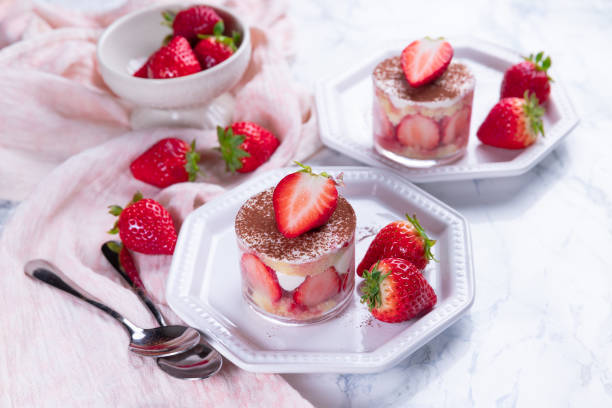 istock Strawberry tiramisu 1298292512