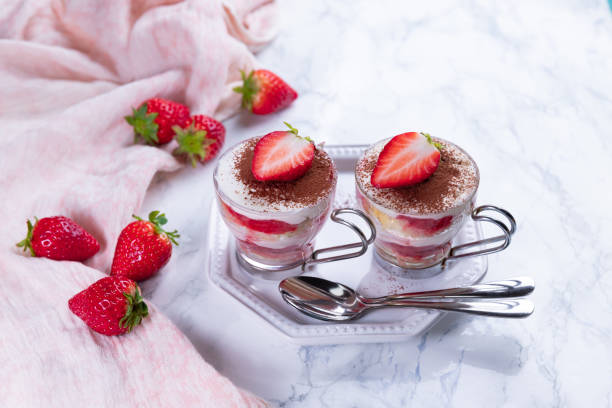 istock Strawberry tiramisu 1298292555