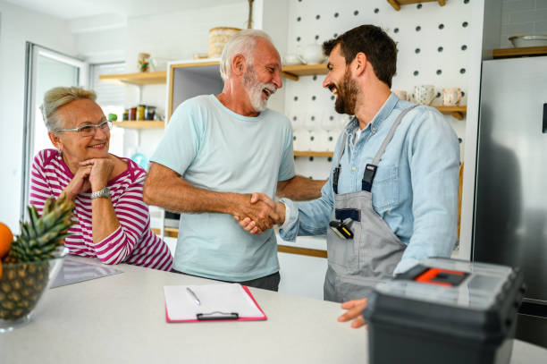 istock It's a pleasure doing business with you 1298293916