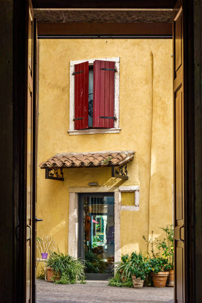 istock typical old house in italy 1298346238