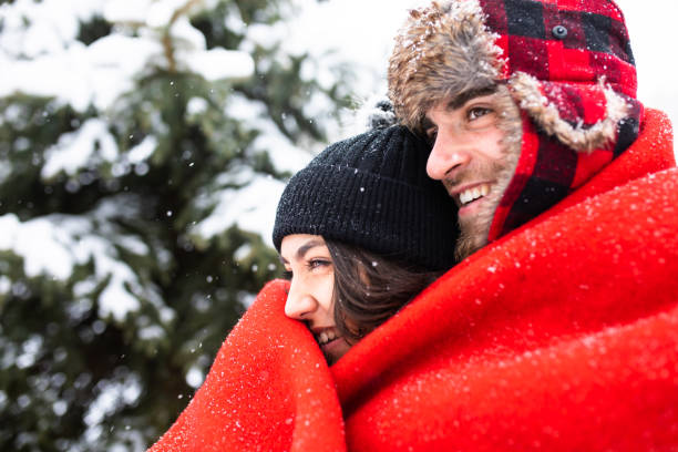istock In love in winter 1298362514