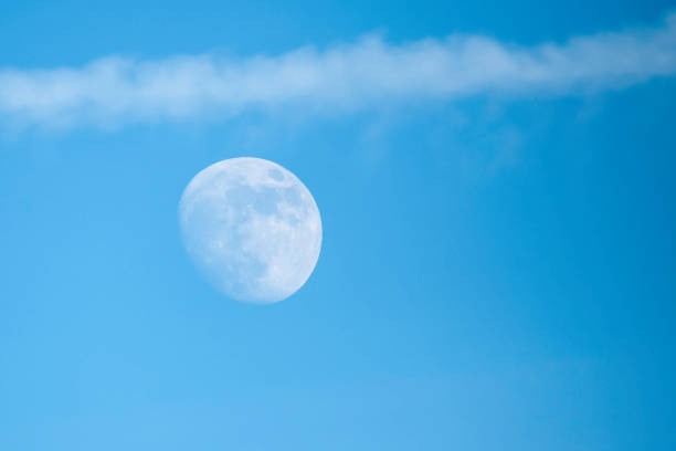 istock Cloudy California Winter Day Moon 1298487809