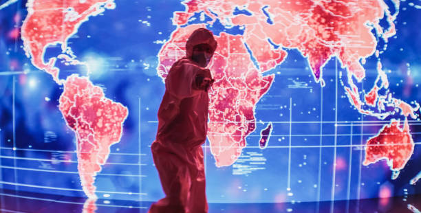 карта мира уровня инфекционности. ученый в чистом костюме танцуют победители танца - infectivity стоковые фото и изображения