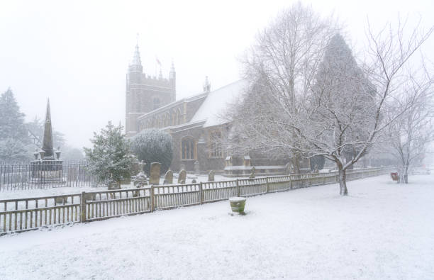 istock Snowy Day In Beaconsfield 1298576854