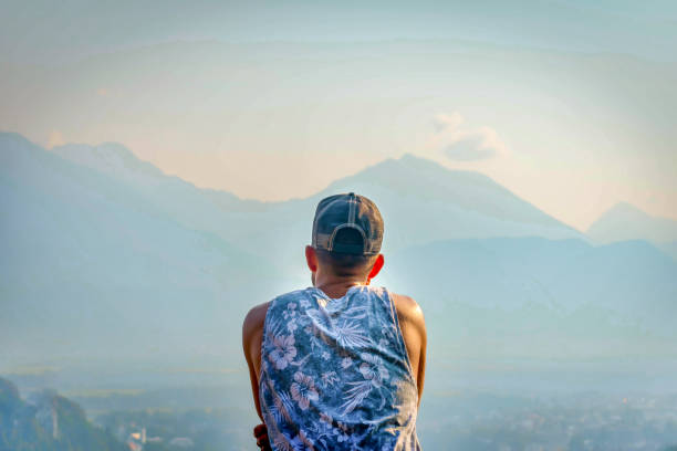 istock Making a decisions in scenic places on holidays 1298582304