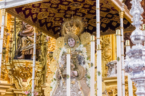 virgen de el rocío - huelva province fotografías e imágenes de stock