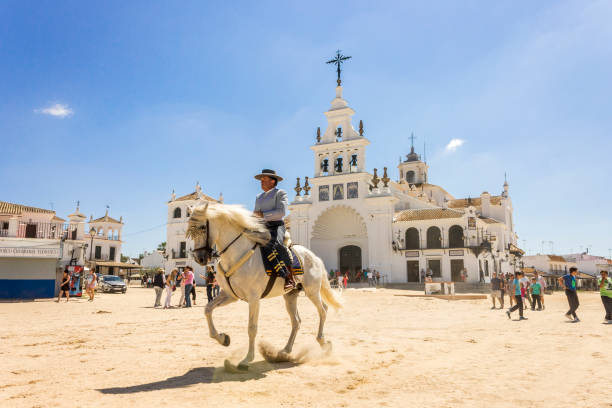 el rocio, spain - huelva province fotografías e imágenes de stock