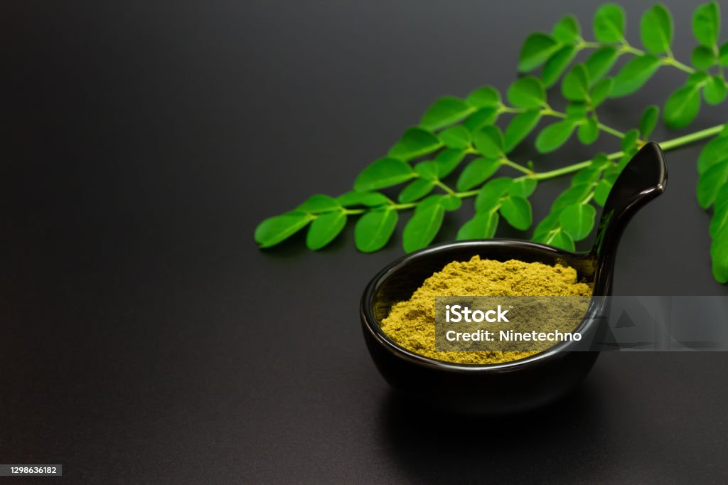 How to Use Moringa Powder
