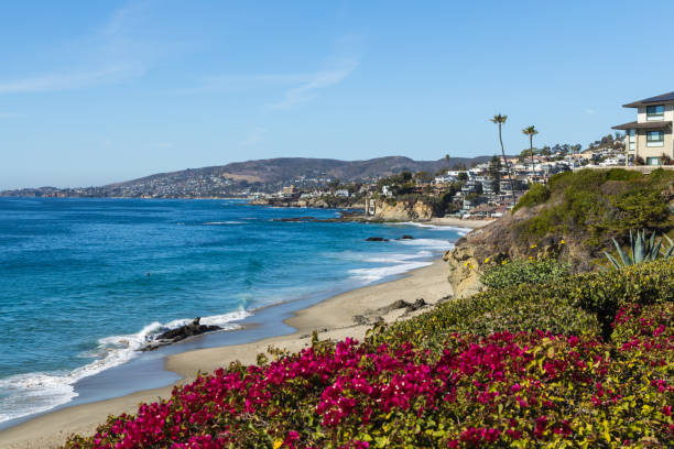 istock Southern California landscape, Orange County 1298652360