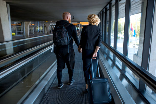istock An airport traveller couple 1298679921