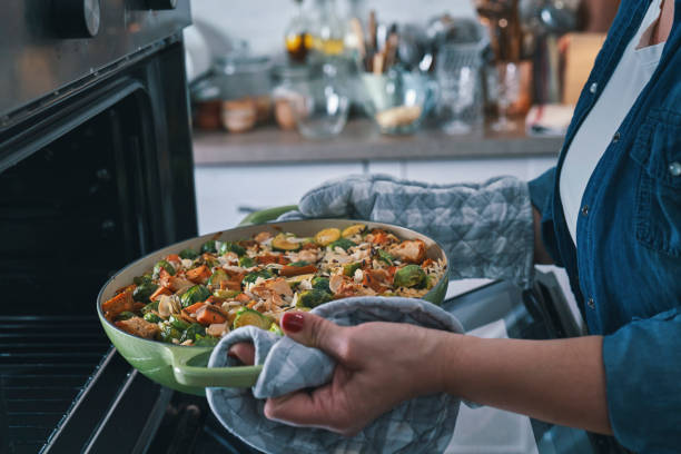 istock Farmers Harvest Chicken Casserole 1298683634