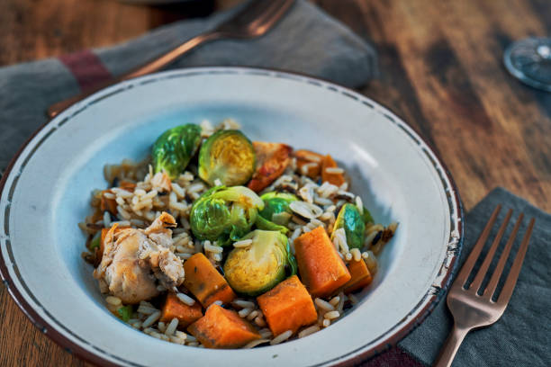 istock Farmers Harvest Chicken Casserole 1298685187