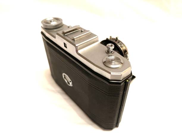 istock Nettar Zeiss Ikon 518/16 1298697957