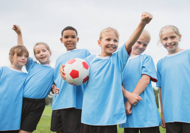 istock Yay we are the winning team 1298736042