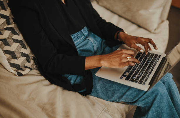 istock There's no website that can out-rank her website 1298872729