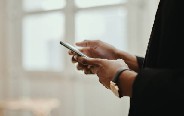 istock Stay mobile, stay more business agile 1298873585