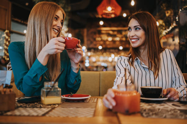 istock Two best friends in restaurant 1298933947