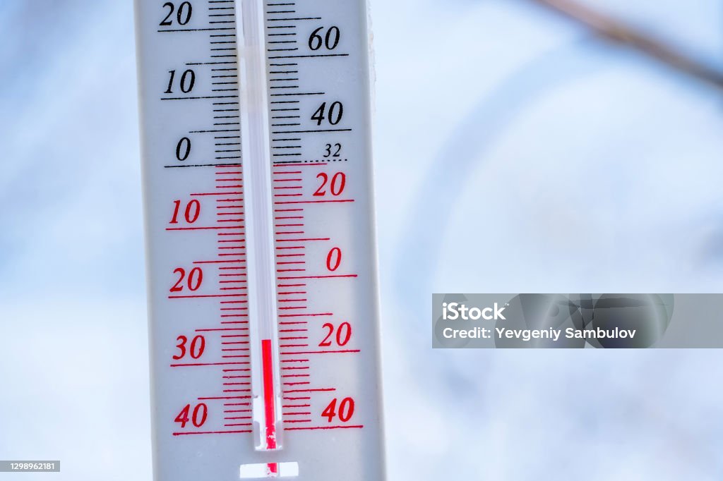 https://media.istockphoto.com/id/1298962181/photo/the-thermometer-lies-on-the-snow-in-winter-showing-a-negative-temperature-meteorological.jpg?s=1024x1024&w=is&k=20&c=F-SYW1rQLFTyq3nXYh2qScgN6FtzbctWyUYkC33PsMw=