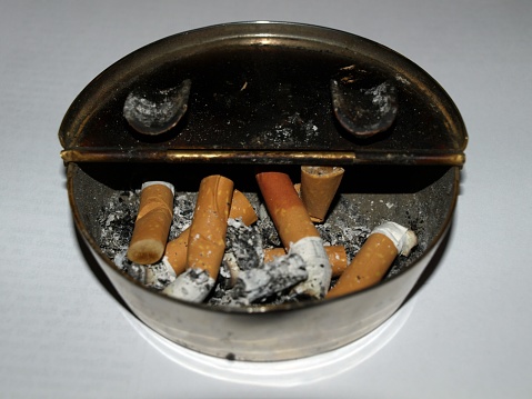 Cigarette butts in the ashtray