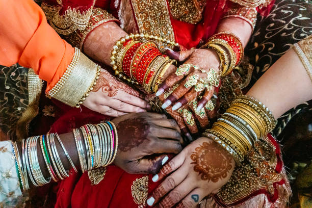 234 Henna Nails Pictures Stock Photos, Pictures & Royalty-Free Images -  iStock