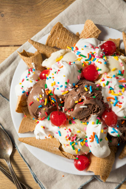 istock Homemade Ice Cream Sundae Nachos 1299000616