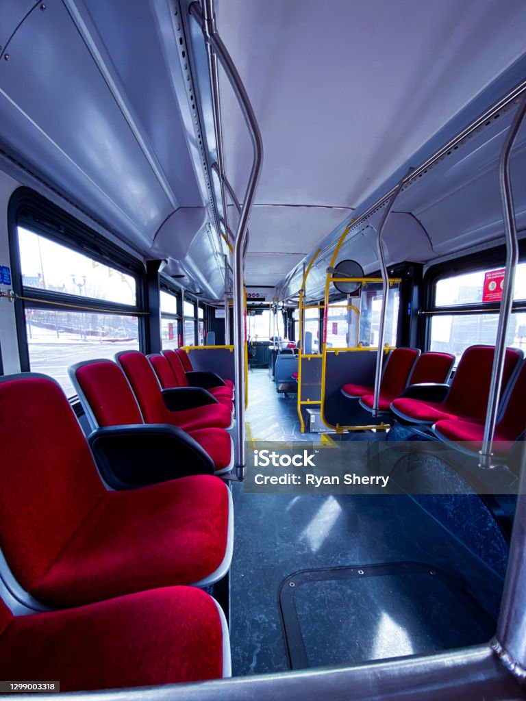 Help Teamwork Empty Bus Empty Bus Stock Photo - Download Image Now - Absence, Blue, Bus - iStock
