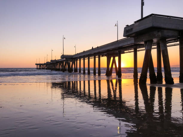 istock Beach sunset in Venice, CA in winter 1299003431
