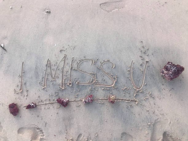 istock I miss you 1299034819