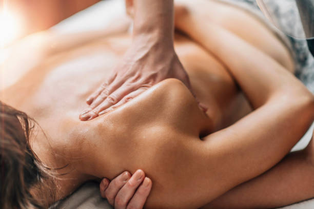 Hawaiian Lomi Back Massage Therapy