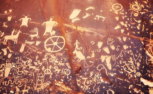 Petroglyphs on Newspaper Rock in Canyonlands National Park, Utah