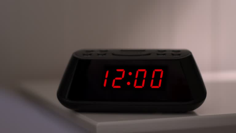 Loopable digital alarm clock 12 o'clock.