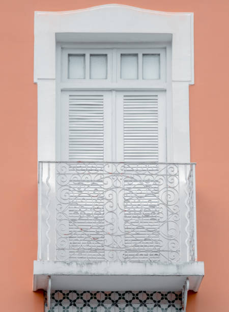 istock Balcony of a colonial house in Recife 1299156581