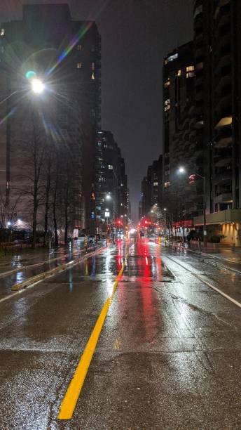 istock Rue Laurier in the evening (photo1) 1299188204
