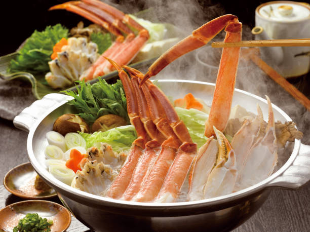 Crab shabu There are various hot pot dishes in Japan depending on the food, season, and region. snow crab photos stock pictures, royalty-free photos & images