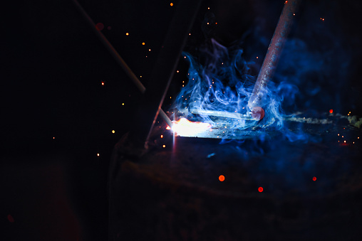 joining metals by electric arc welding