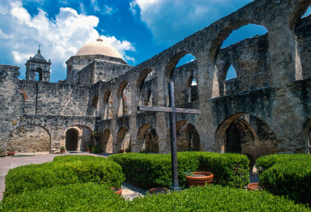 istock San Antonio Missions NHP - San Jose Arches - 2002 1299351553
