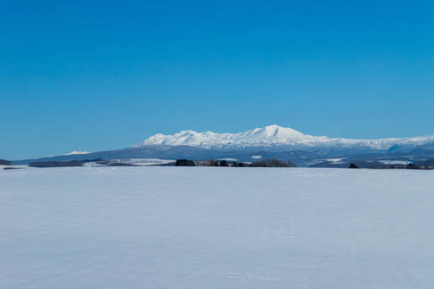 istock Scenery of Tokachidake mountain range in winter. 1299522788